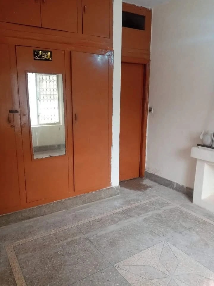 Upper Portion for Rent in G-10/1 Islamabad – 2 Bed with Attached Bathrooms