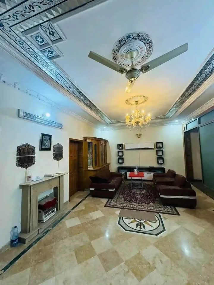 Double Storey House for Rent in G-11 Islamabad – 5 Bed, 2 Kitchens
