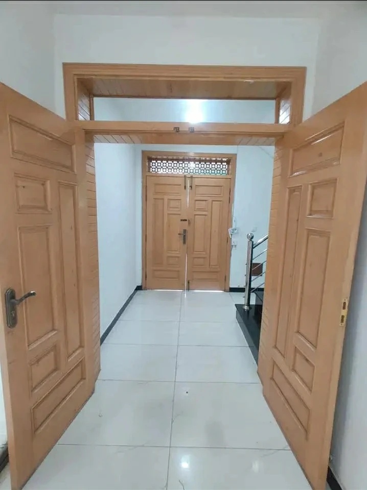 Ground Portion for Rent in G-14/4 Islamabad – 3 Bedrooms with Car Porch